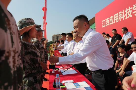 36365线路检测中心举行2023级新生开学典礼暨军训总结大会